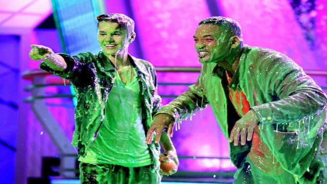 Nick Jonas Hosting Kids Choice Awards 2015!