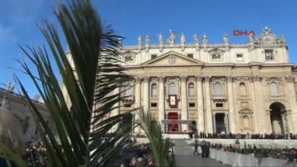 Papa, Germanwings Kurbanları İçin Dua Etti