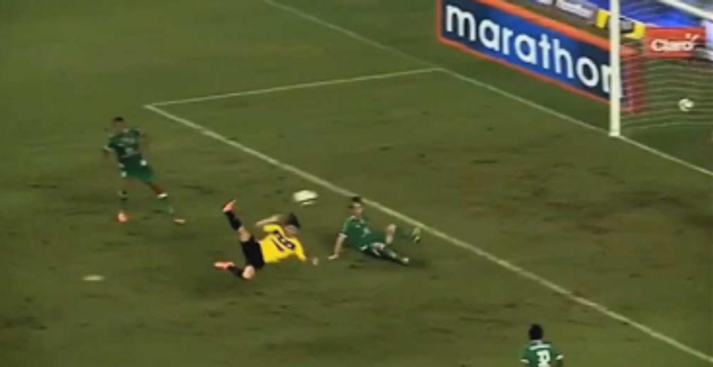 Tüm Stadı Ayağa Kaldıran Muhteşem Rövaşata Golü