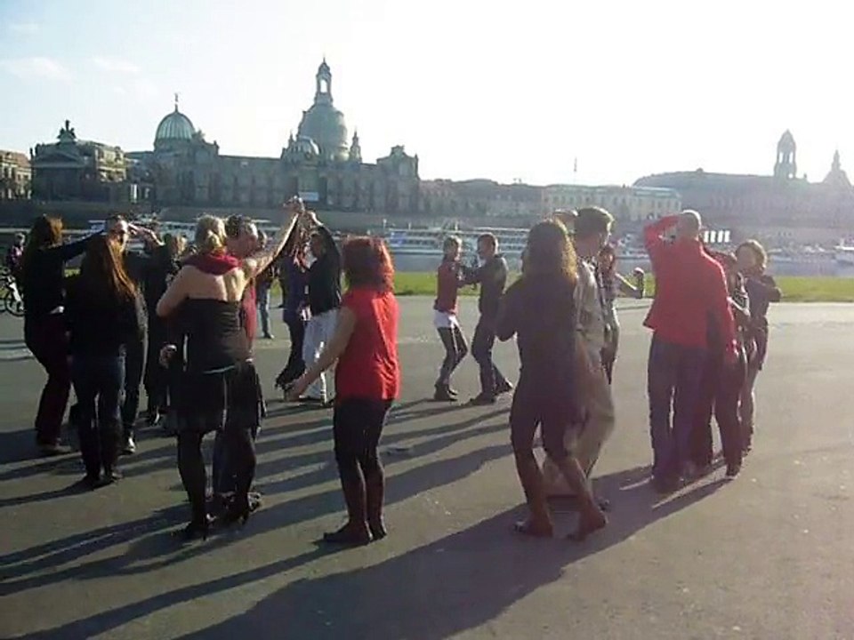 Rueda Flashmob Dresden 28.03.2015