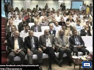 Dunya News - Using all options for safe exit of Pakistanis from Yemen: Khawaja Asif