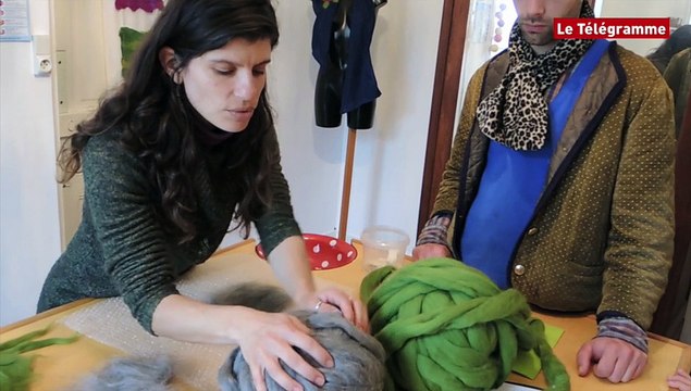 Douarnenez. Journées des Métiers d'arts : Sonia Picard, feutrière