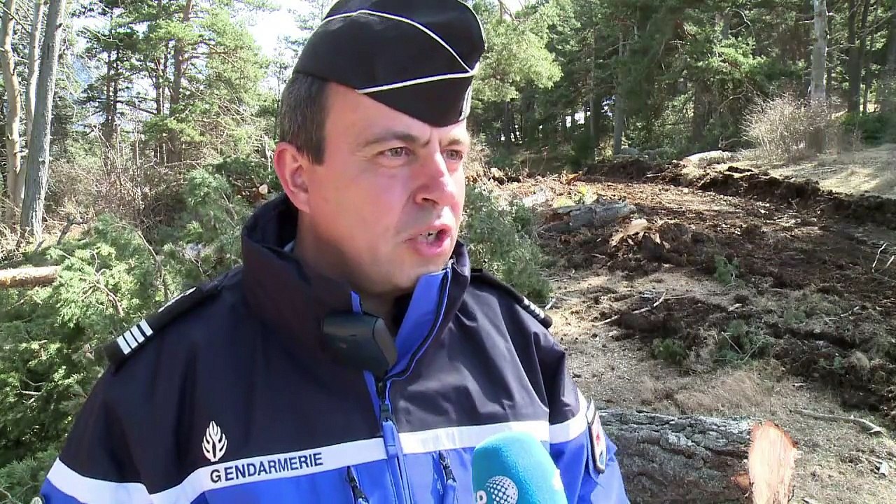 Neue Straße für Einsatzkräfte am Germanwings-Absturzort