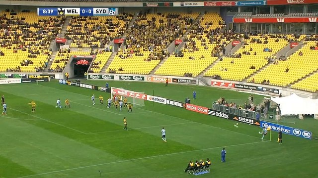 FOOTBALL: A-League: Broichs Roar fast raus aus Playoffs