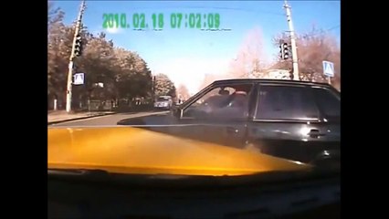 Compilation - Russian Car Accidents #1