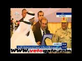 وزير التموين يسلم سلطان الجابر هدية تذكارية