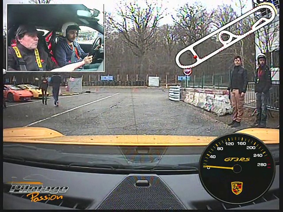 Votre video de stage de pilotage B034290315PIPA0011