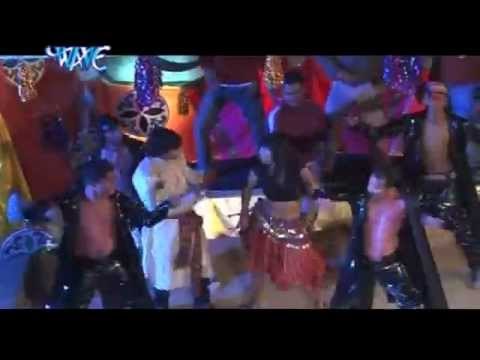 लहंगा उठाके होली में - Lagwala Gulal Gori Fagun Me | Mohan Rathod | Bhojpuri Hot Holi Song 2015