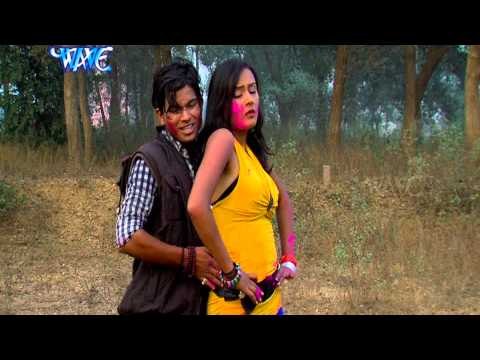 आगा से ना पाछा से - Bahe Hawa Fagun Ke | Pramod Premi | Bhojpuri Hot Holi Song 2015