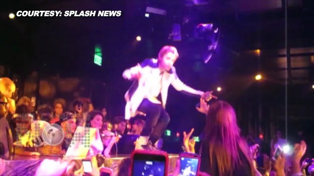 Justin Bieber FORGETS Lyrics to Ariana Grande-FUCK-Me Harder 2015