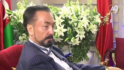 Demba Ba Allah’a ve Kuran’a aşık. Allah ona cennet nasip etsin.