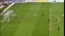 27' [2 - 0] Petit