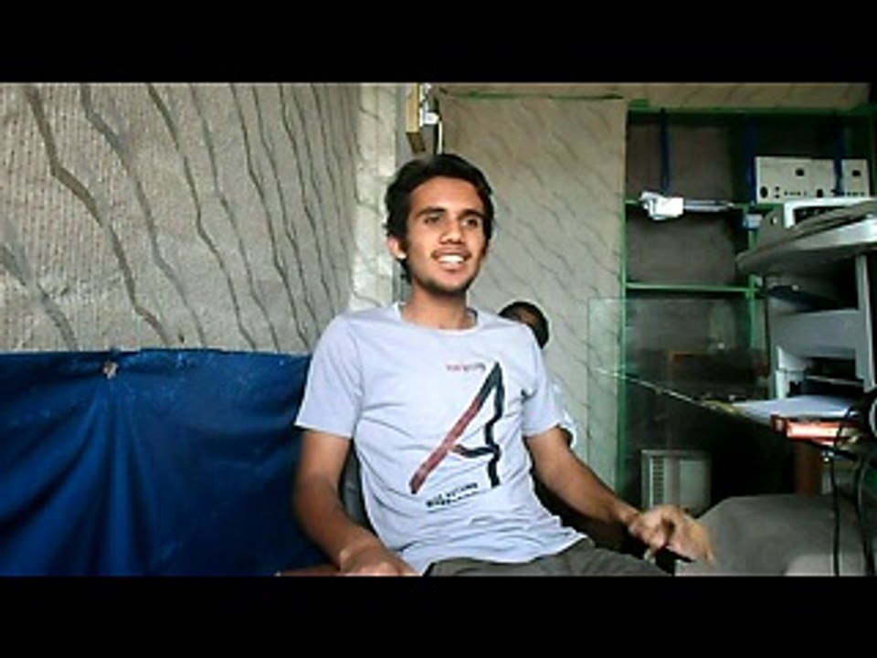 moh moh k dhagey by umair mughal