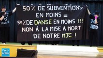 Le message des danseuses  de la MJC  lors de l'élection de miss Pays de Romilly