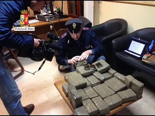 Niscemi (CL) - Sequestrati 38 chili di hashish (19.03.15)