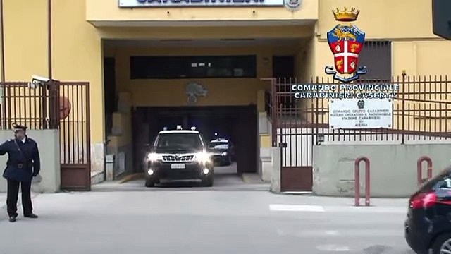 Teverola (CE) - Le immagini degli spari contro la casa del sindaco Lusini (18.03.15)