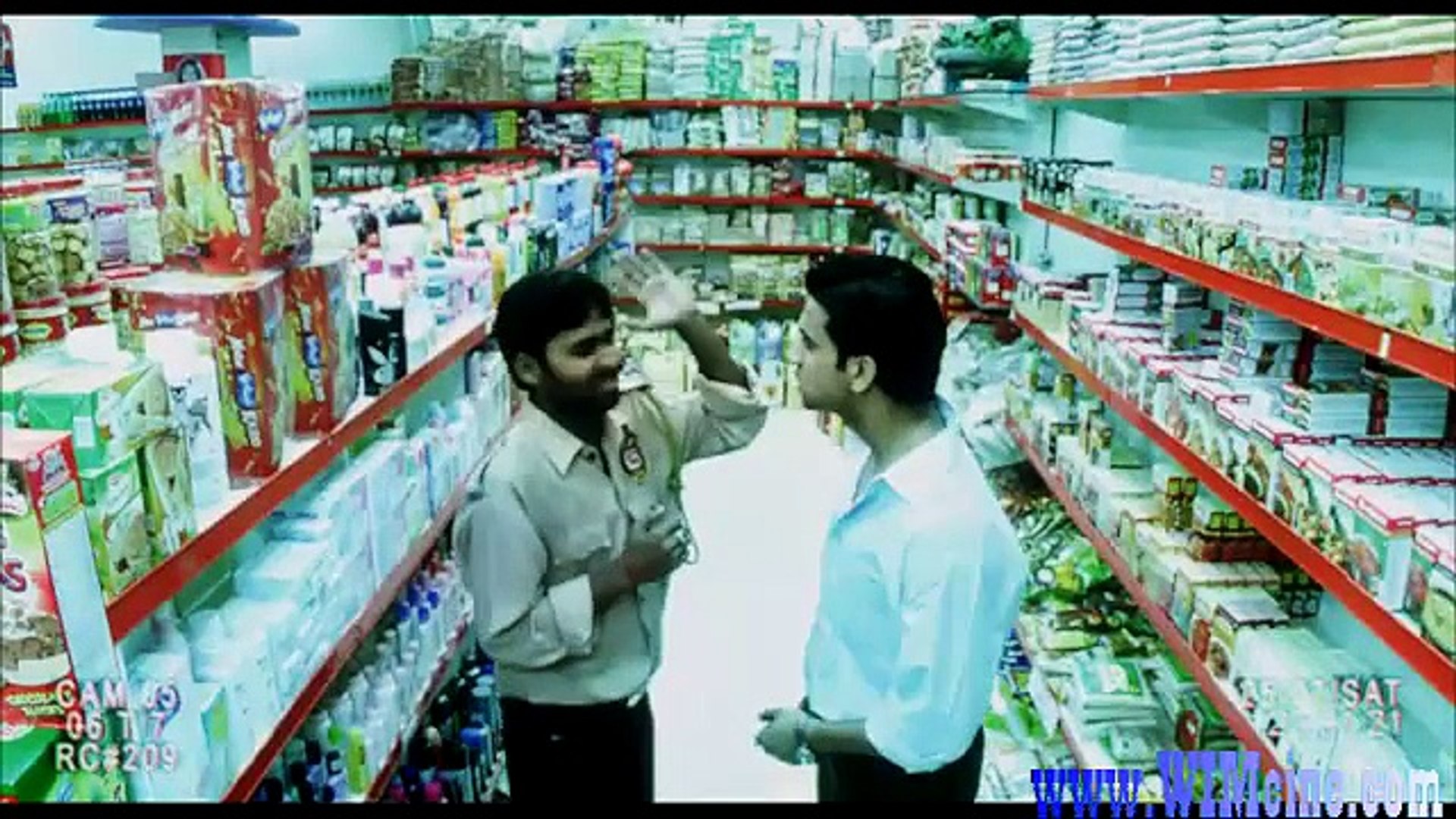⁣Love Sex Aur Dhokha (2010)_clip2