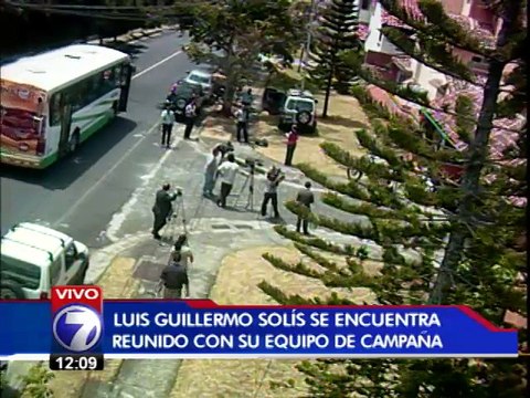 Luis Guillermo Solís retrasa viaje a Washington a espera de anuncio de Araya