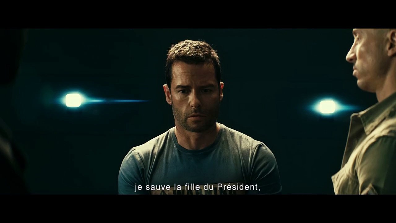 LOCK OUT - Bande-annonce