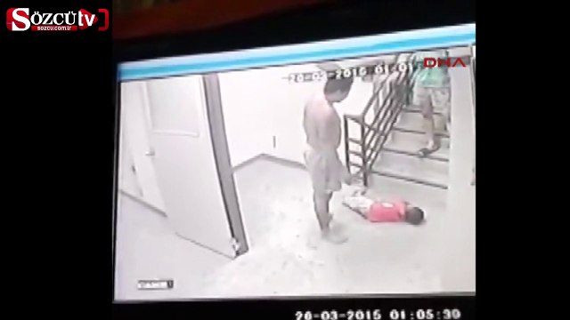 2 yaşındaki çocuğu döverek öldürdü