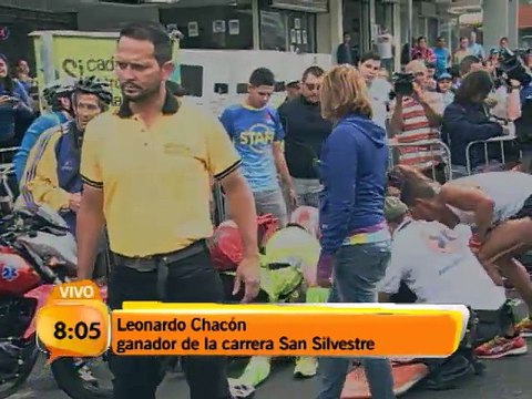 Triatleta nacional Leonardo Chacón ganó la tradicional carrera San Silvestre