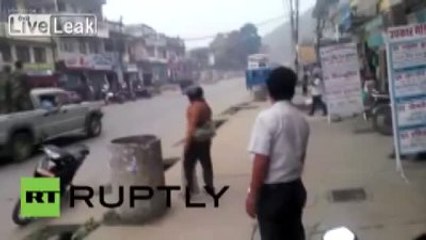 Milli Parktan Kaçan Gergedan Dehşet Saçtı; 1 Ölü, 4 Yaralı