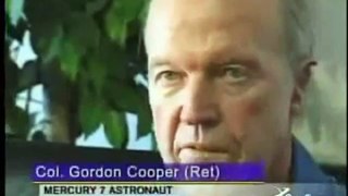 Apollo astronaut Gordon Cooper witnessing the landing of UFO and Aliens