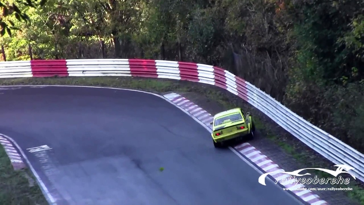 Compilation d'accidents sur la piste de rallye de Nordschleife