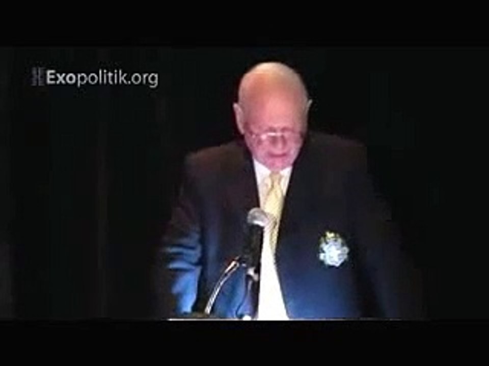 Paul Hellyer Defence Minister of Canada exposes UFO and Aliens