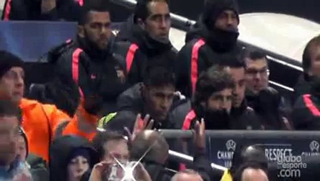 Neymar fights with Manchester City Fan - Manchester City vs Barcelona (24_02_2015) - YouTube