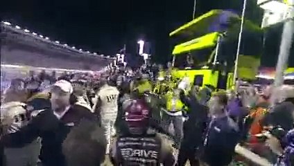 Post-race brawl between Gordon and Keselowski - YouTube_2