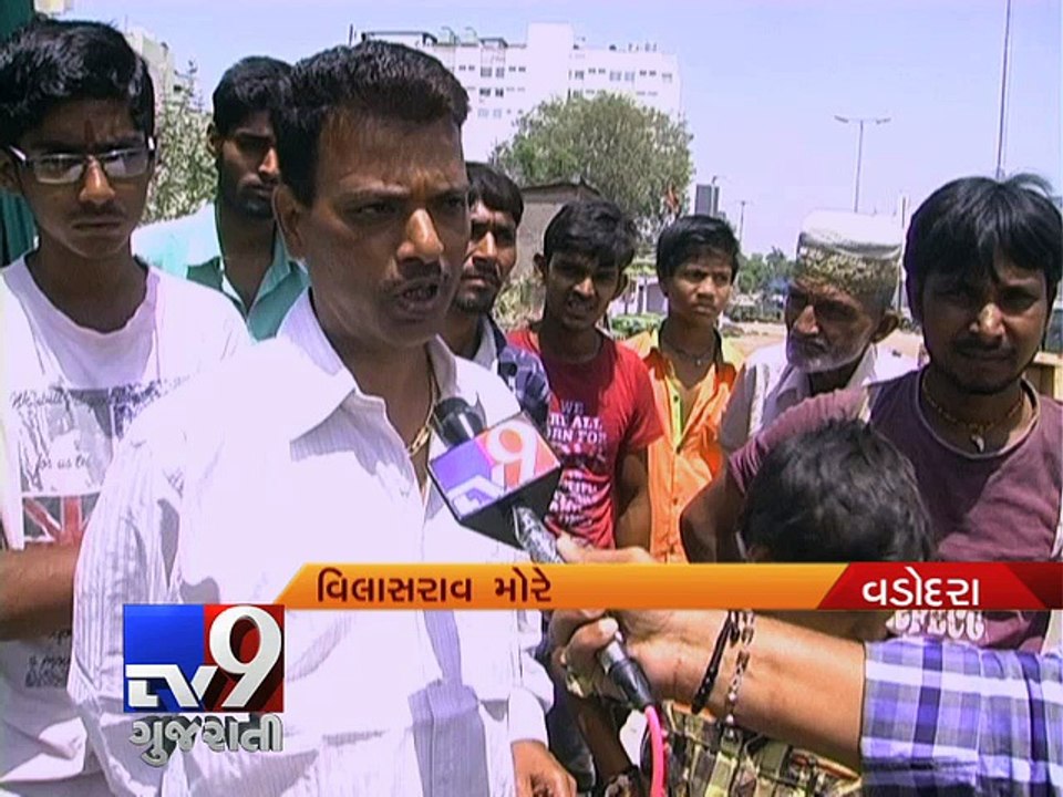 VMC hires 'Bouncers' to avoid any untoward incident during demolition - Tv9 Gujarati