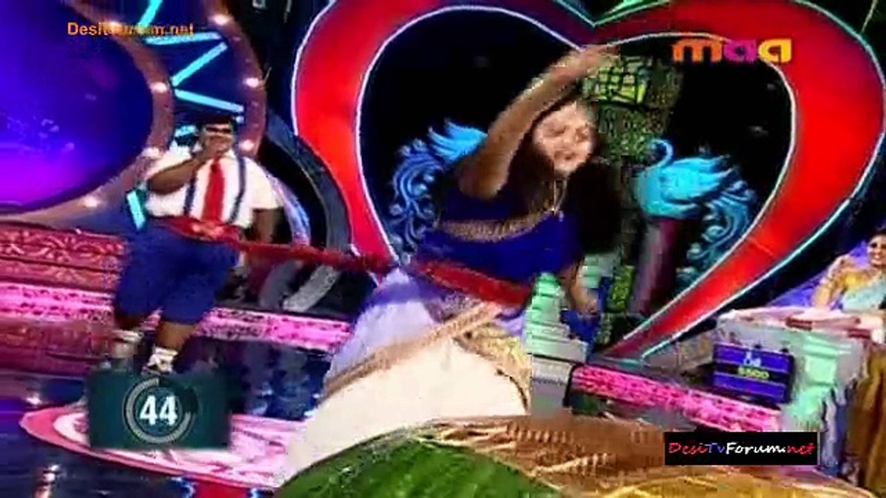Maa Maha Lakshmi 31st March 2015 Video Watch Online pt2