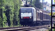 Züge bei Leubsdorf   Bad Hönningen, SNCF Prima, MRCE 189, NIAG 145, 152, 5x 185, 143, 6x 425