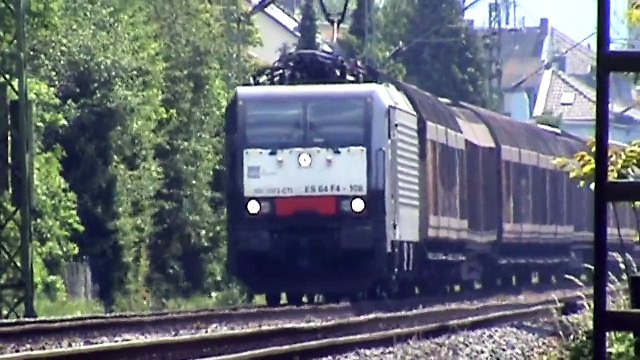 Züge bei Leubsdorf + Bad Hönningen, SNCF Prima, MRCE 189, NIAG 145, 152, 5x 185, 143, 6x 425