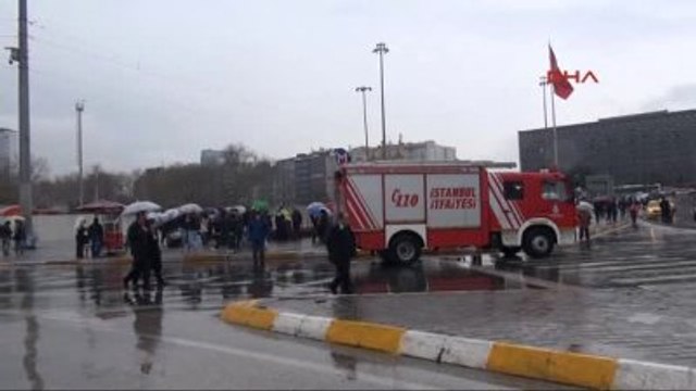 Elektrik Kesintisi Nedeniyle İstanbul'da Metro Seferleri Durdu