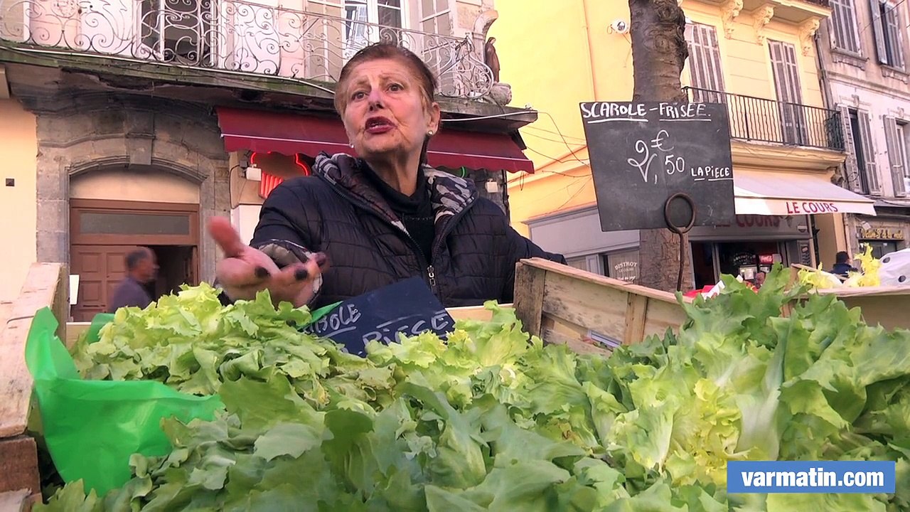 Jeannine colère après la défaite du RCT au vélo...