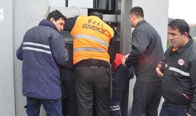 Metro ve asansörde kalanlar böyle kurtarıldı