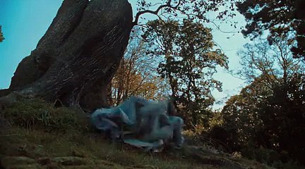 ALICE AU PAYS DES MERVEILLES - Bande-annonce