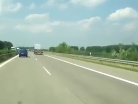 Ce que Transporte ce Camion est à Mourir de Rire