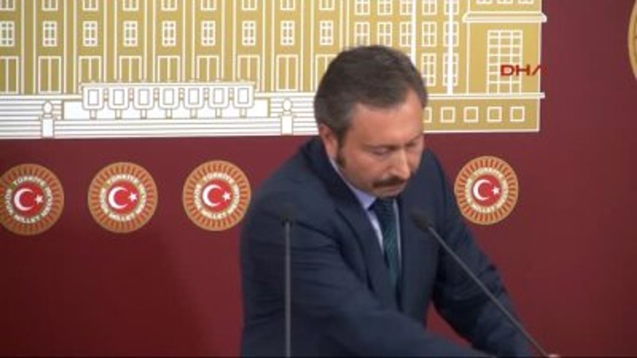 2ak Parti'den Sonra Kurduğu Partiden de İstifa Etti