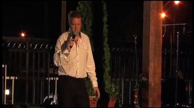 Colin Paul sings WELCOME TO MY WORLD Days Inn Pool Party Elvis Week