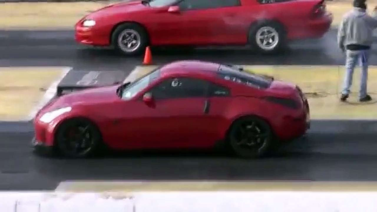 AMERICAN MUSCLE CARS vs. IMPORT CARS RACING THE 1/4 MILE