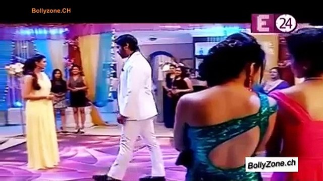 Abhi Aur Pregya Ka Romance - Kumkum Bhagya Full 31 March 2015