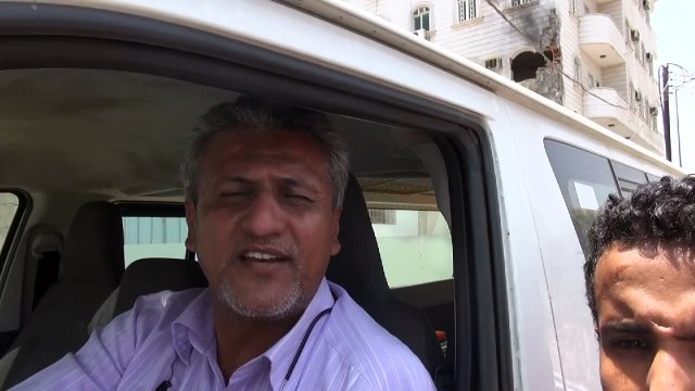 Yemen: Militias defend Aden amid Huthi bombings