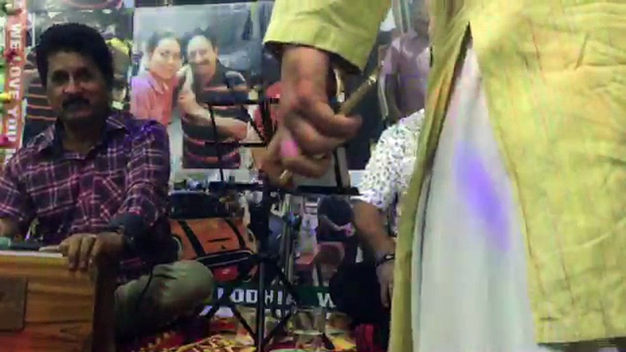 CHAHONGA MAY TUJHAY SANJ OR SAWERAY