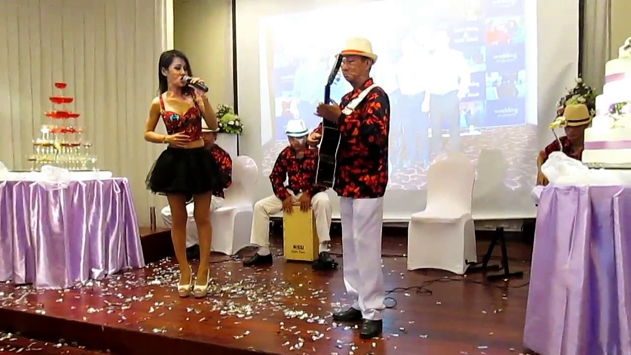 Ban nhạc Flamenco Tumbadora Biểu diễn Acoustic- Hương Ngọc Lan- Vissai Saigon Hotel