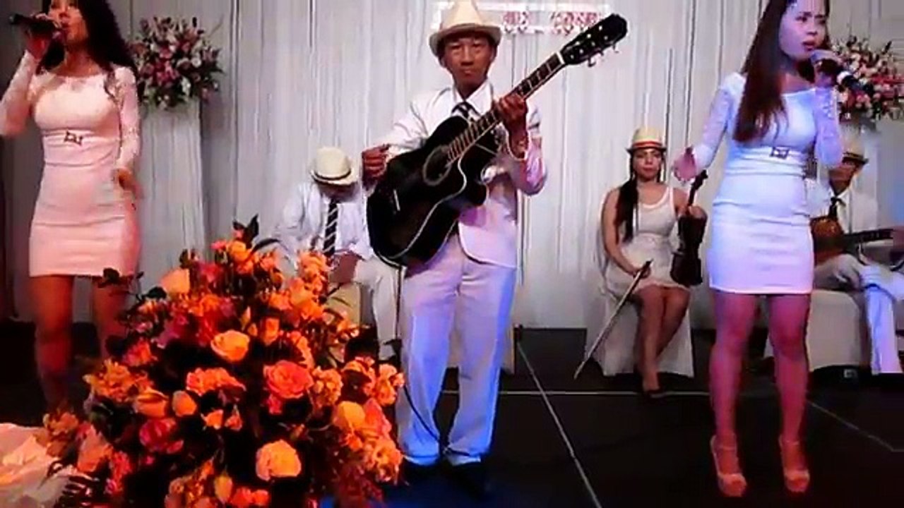 Ban nhạc Flamenco Tumbadora Biểu diễn DOV'E L'AMORE- PRICE TAG by acoustic Legend Hotel 5