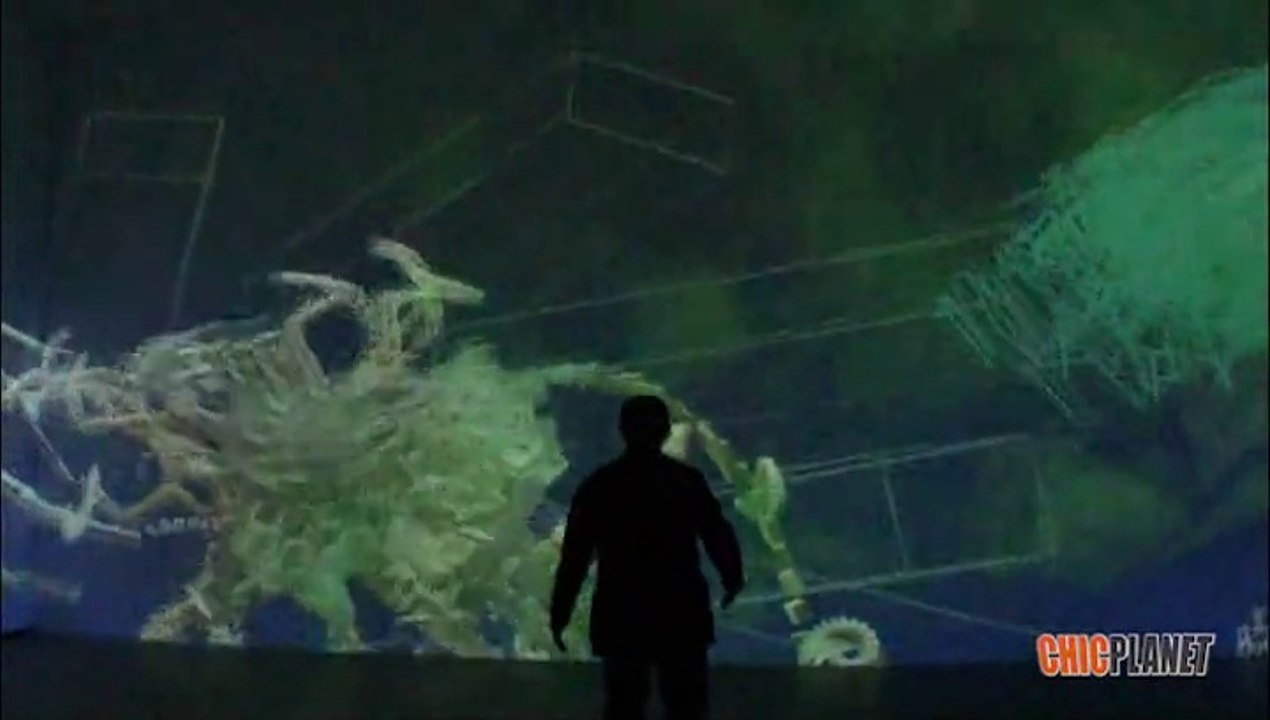 FRACTALS FLOWERS - Jardin virtuel avec Miguel Chevalier **