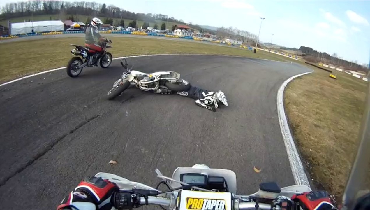 Supermotard - Circuit de l'Enclos en Yamaha TTS 600 - 2013.04.01